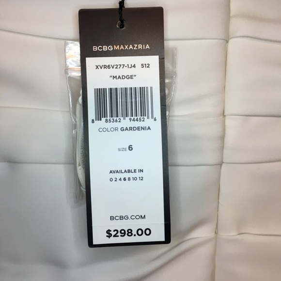 BCBG MaxAzria Strapless Dress. Size 6 - Picture 3 of 8